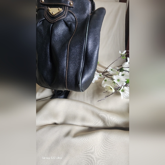 Charles David Handbag - Picture 2 of 6